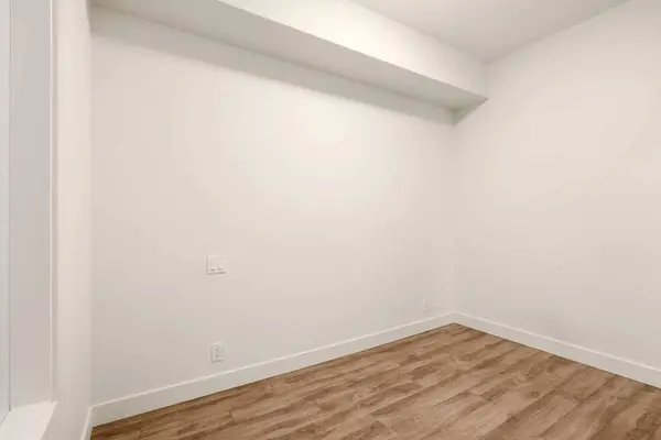 222 Riverfront AVE SW #544, Calgary, AB T2P 0X2