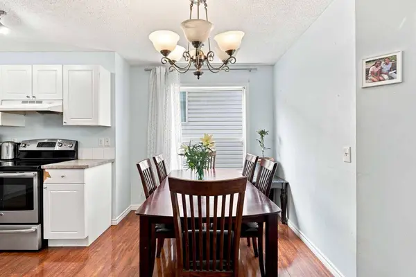 92 Arbour Meadows Close NW, Calgary, AB T3G 5J4
