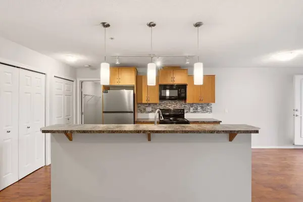 700 Willowbrook RD NW #2323, Airdrie, AB T4B 0L5