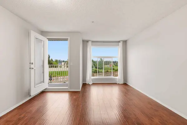 700 Willowbrook RD NW #2323, Airdrie, AB T4B 0L5