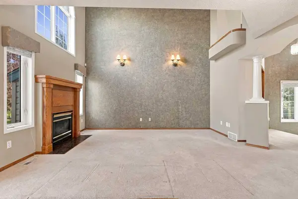 25 Arbour Ridge PARK NW, Calgary, AB T3G 4C4