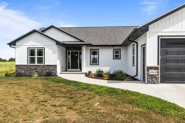 N4958 HAWK RIDGE DR, Shiocton, WI 54170
