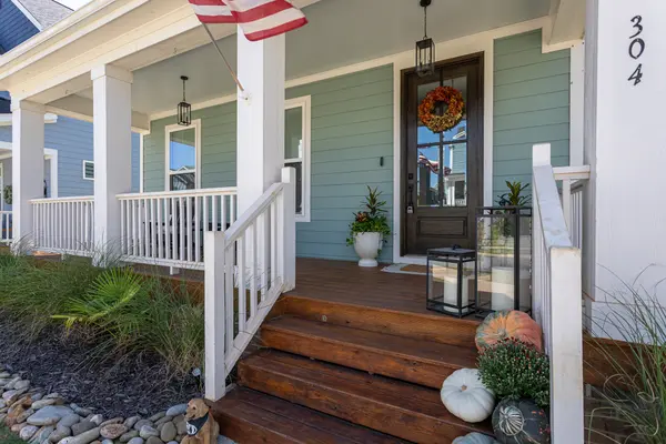 304 Rivella Dr, Wake Forest, NC 27587-3639