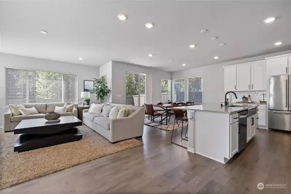 4682 Hibiscus CIR SW, Port Orchard, WA 98367