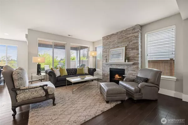 11076 Pershing PL, Gig Harbor, WA 98332