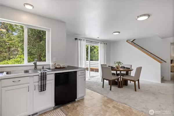 15704 126th AVE NW, Gig Harbor, WA 98329