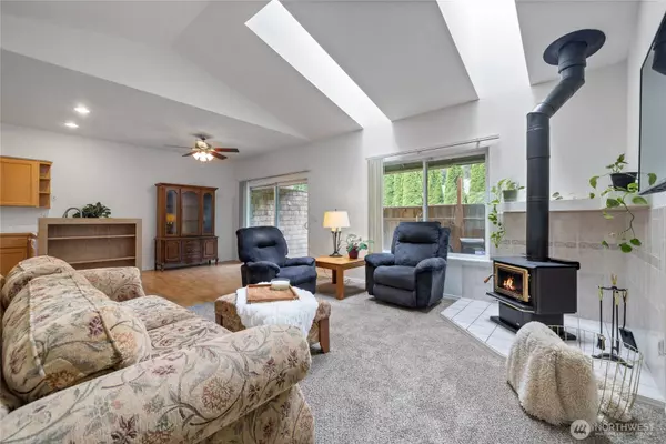 14126 95th AVE NW, Gig Harbor, WA 98329