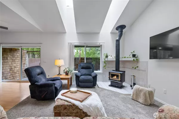 14126 95th AVE NW, Gig Harbor, WA 98329