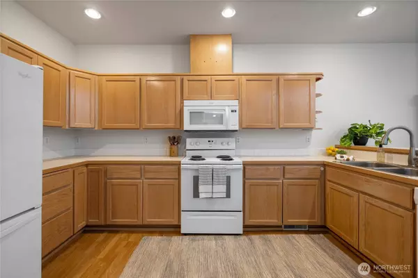 14126 95th AVE NW, Gig Harbor, WA 98329