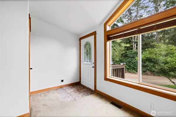 14016 139th Street Ct NW, Gig Harbor, WA 98329