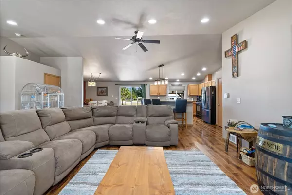 3746 163rd AVE SW, Tenino, WA 98589