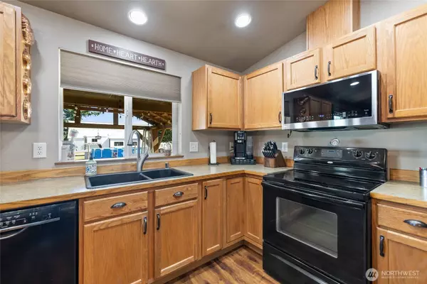 3746 163rd AVE SW, Tenino, WA 98589