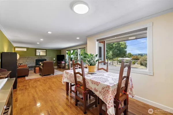 2810 Rickey RD NE, Bremerton, WA 98310