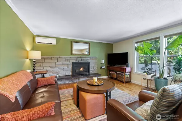 2810 Rickey RD NE, Bremerton, WA 98310