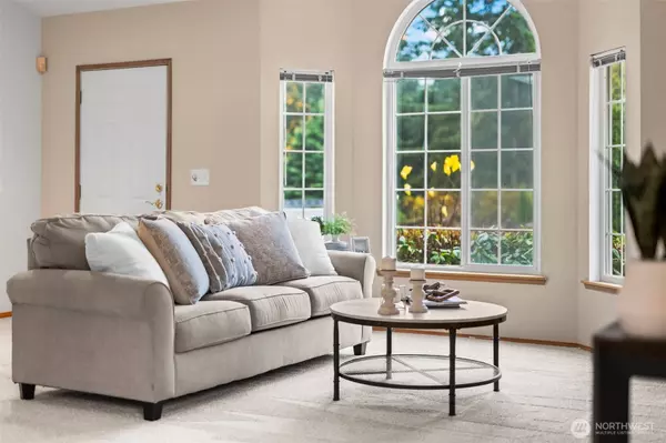 3627 117th ST NW, Gig Harbor, WA 98332