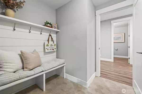 3509 Fox CT, Gig Harbor, WA 98335