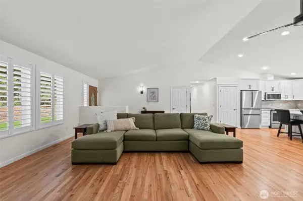 17506 144th ST NW, Gig Harbor, WA 98329