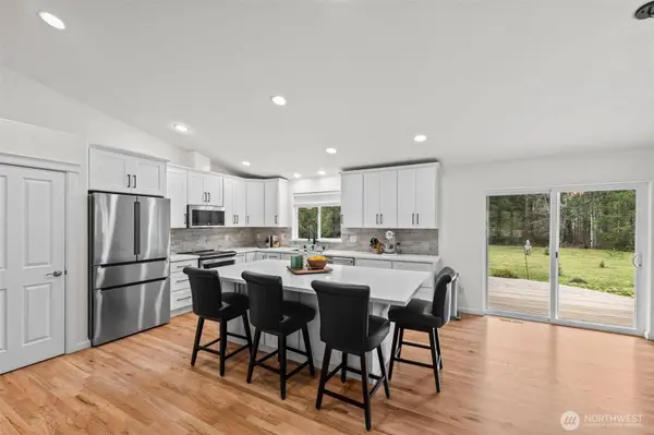 17506 144th ST NW, Gig Harbor, WA 98329