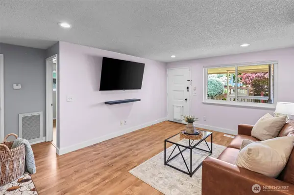 1005 N Stevens, Tacoma, WA 98406
