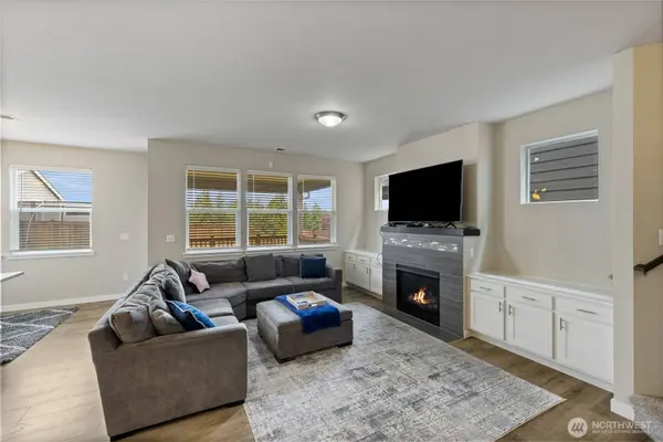16028 77th Avenue Ct E, Puyallup, WA 98375