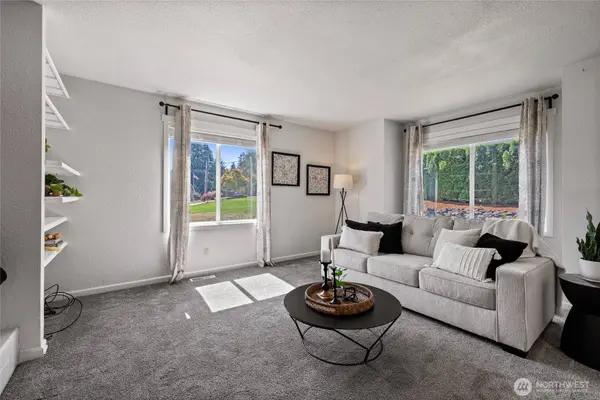 4803 E Maple Lane CIR, Gig Harbor, WA 98335
