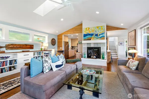 9312 Glencove RD NW, Gig Harbor, WA 98329