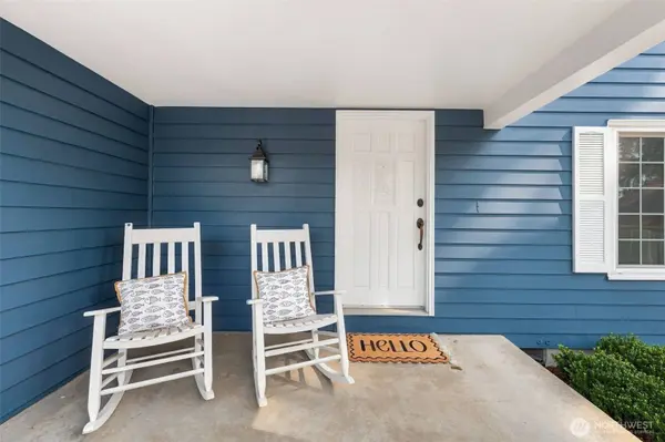 10323 Crescent Valley DR NW, Gig Harbor, WA 98332