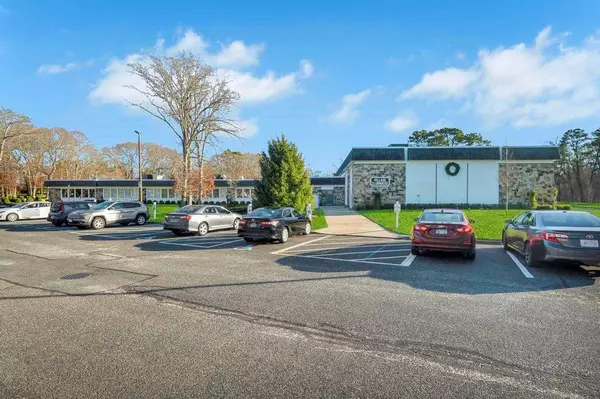 156 Falmouth CT #A, Ridge, NY 11961