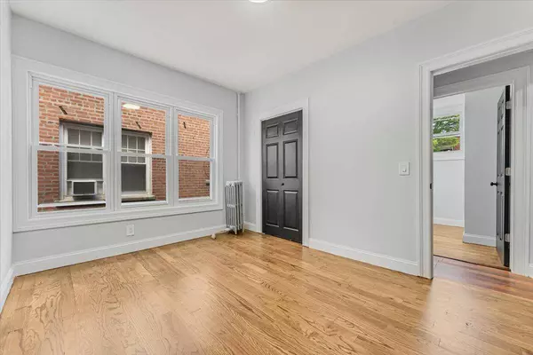 1704 Yates AVE, Bronx, NY 10461