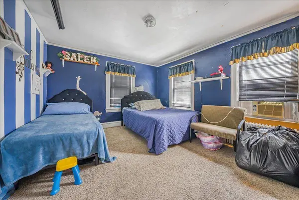 27 Hall AVE, White Plains, NY 10604