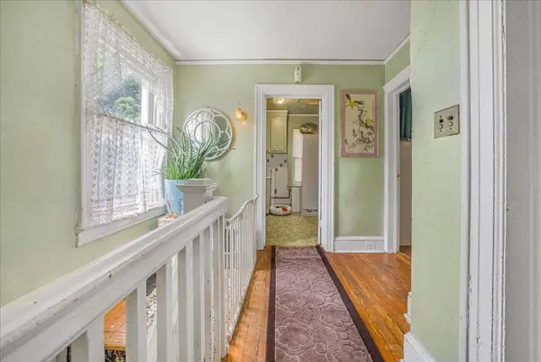 27 Hall AVE, White Plains, NY 10604