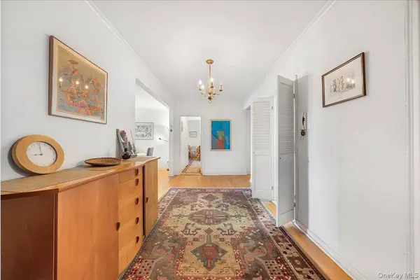 67-66 108th ST #B31, Forest Hills, NY 11375