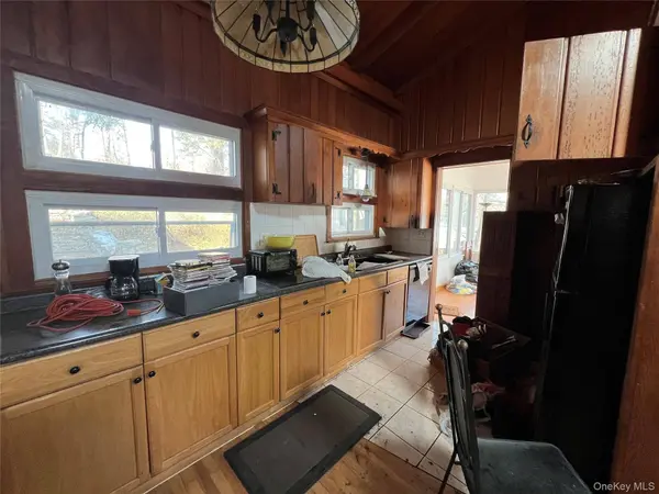 298 Old Albany Post RD, Garrison, NY 10524