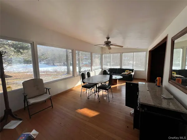 298 Old Albany Post RD, Garrison, NY 10524