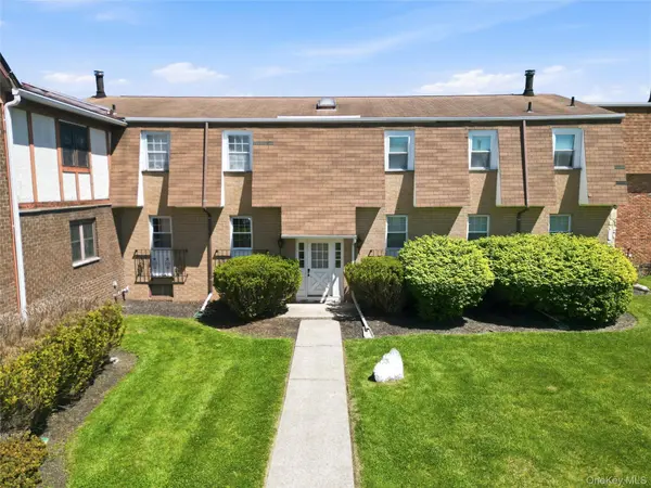 21 Weathervane DR #16, Washingtonville, NY 10992