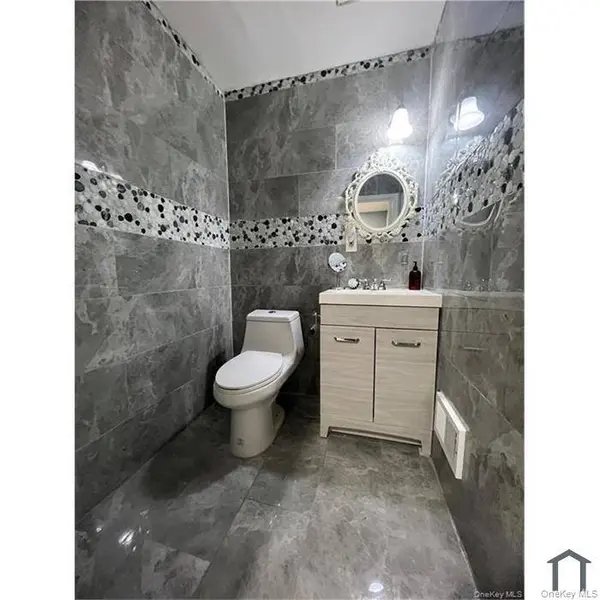803 Jackson AVE #A, Bronx, NY 10456