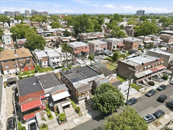 2752 Fish AVE, Bronx, NY 10469