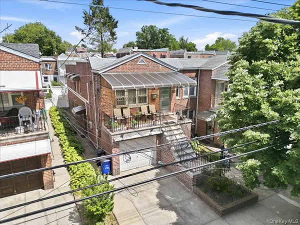 2752 Fish AVE, Bronx, NY 10469