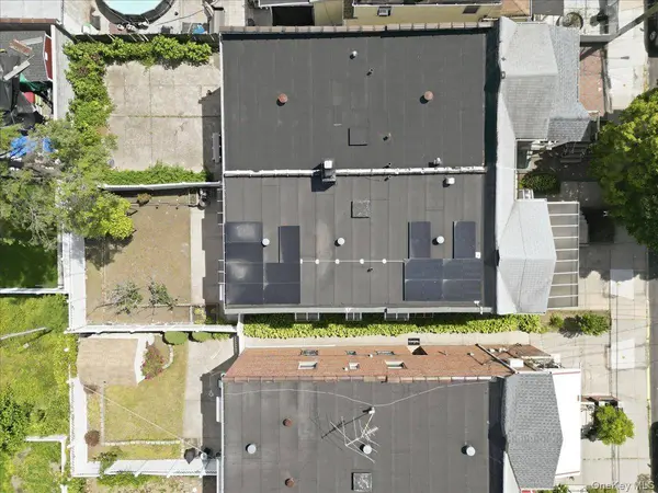 2752 Fish AVE, Bronx, NY 10469