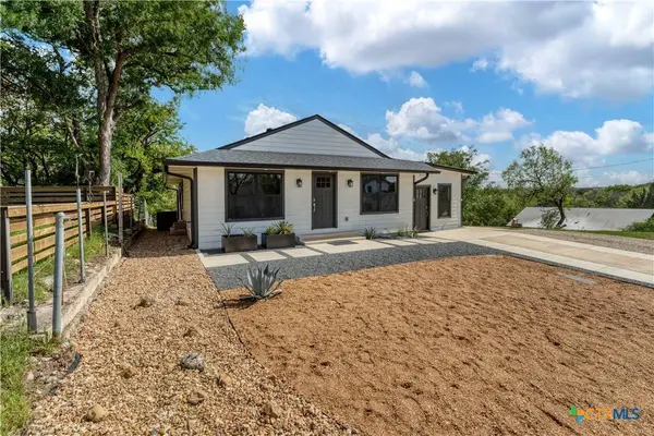 594 E South ST, New Braunfels, TX 78130