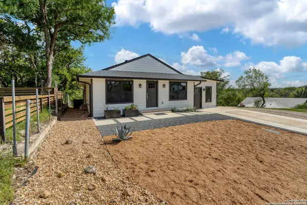 594 SOUTH ST, New Braunfels, TX 78130-4256