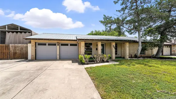 201 meadow, Schertz, TX 78154