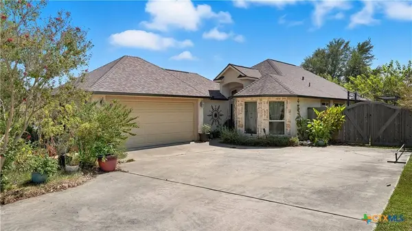 2326 N Ranch Estates BLVD, New Braunfels, TX 78130