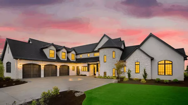Luxury Homes In Daybreak Utah