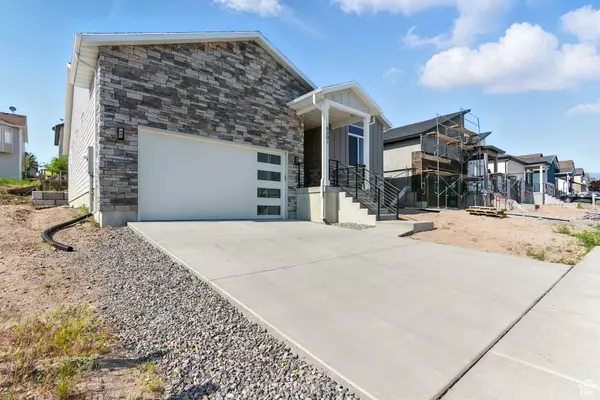 6301 W CAPE RIDGE LN, West Valley City, UT 84128