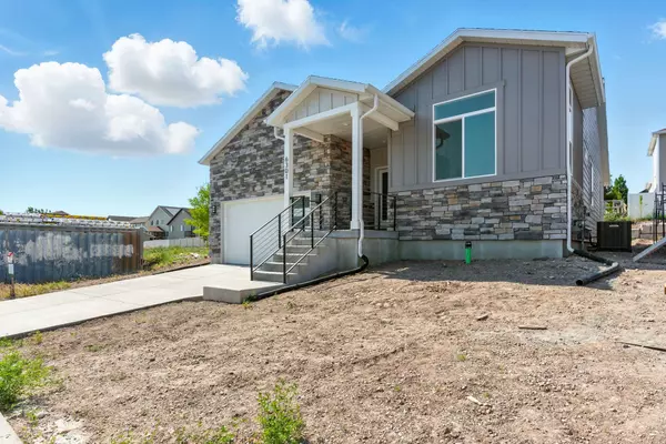 6301 W CAPE LN, West Valley City, UT 84128
