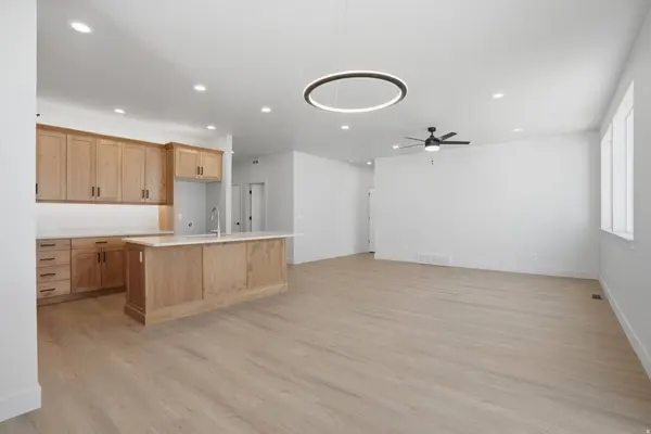 6309 W CAPE RIDGE LN, West Valley City, UT 84128