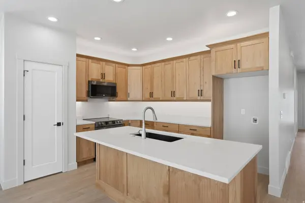 6309 W CAPE RIDGE LN, West Valley City, UT 84128