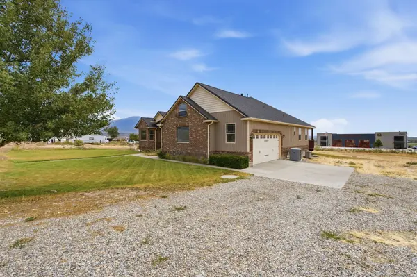 2567 W RIM ROCK DR, Stockton, UT 84071