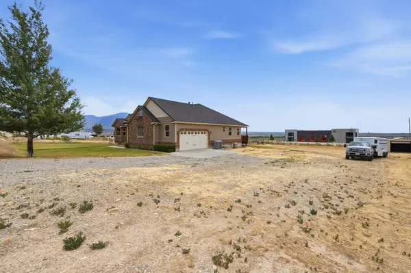 2567 W RIM ROCK DR, Stockton, UT 84071